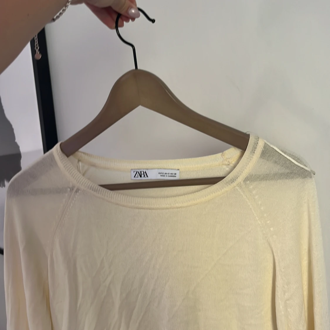 Tunn stickad tröja🫶🏼 - 90