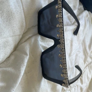 Glasögon  - Dam glasögon 