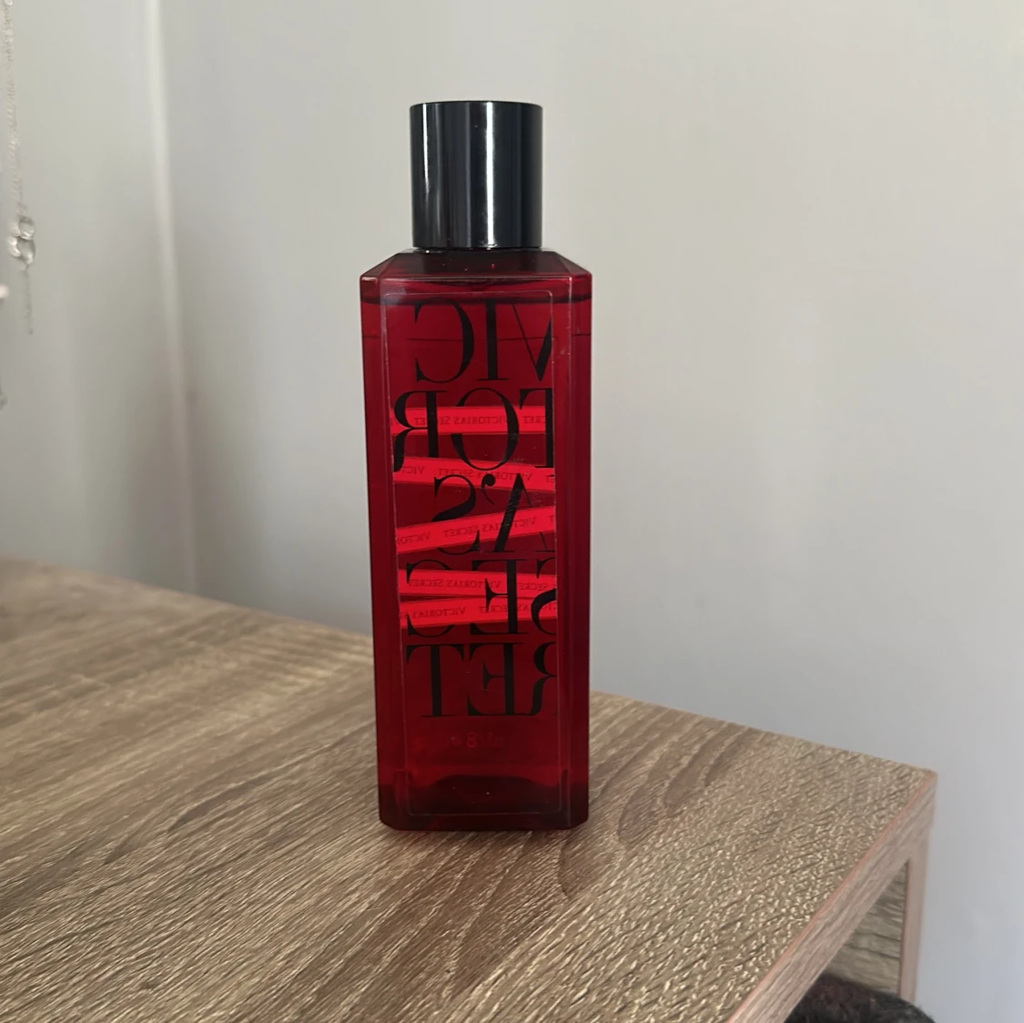 Victoria’S secret  - 90