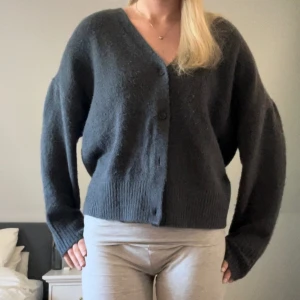 Kofta från zara - Mysig kofta från zara