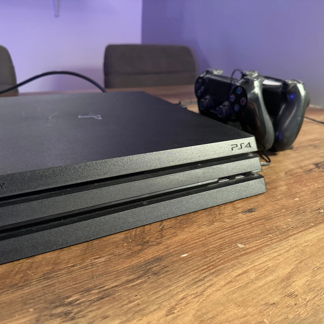 Playstation 4 pro - 90