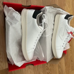 Diesel  - Diesel skor strl 42 Ny skick  Kom med bud 