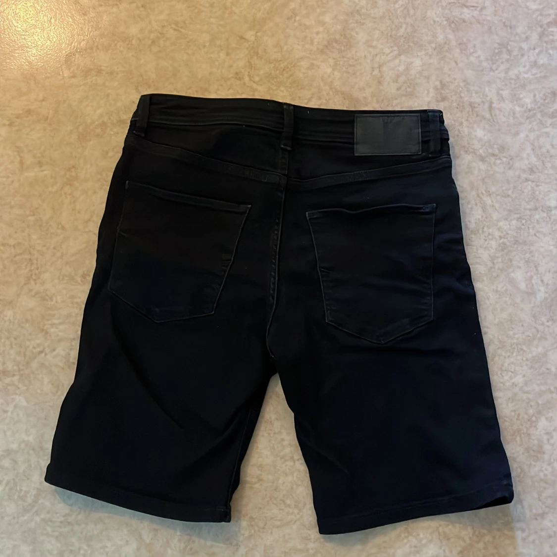 Selected shorts  - 92