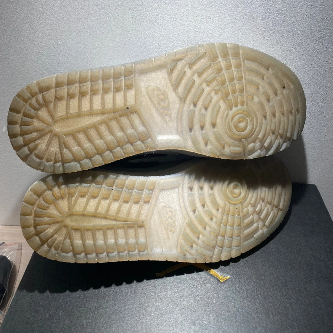 Jordan 1 low wolf grey - 90