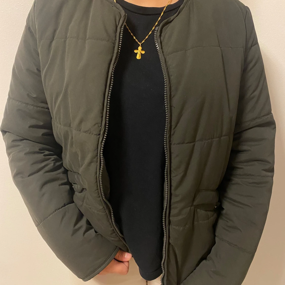 Mörk grön jacka  - 91