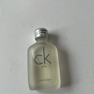 Calvin klein parfym påfyllare - Inte använd, en påfylling.