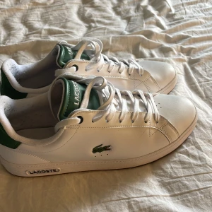 Lacoste skor - Helt nya och aldrig använda Lacoste skor
