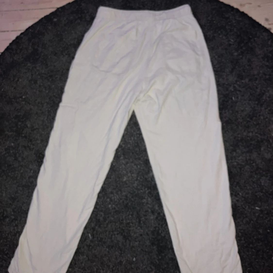 Byxor i linmix H&M relaxad fit  - 90