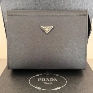 clutch/kuvertväska - Oanvänd 