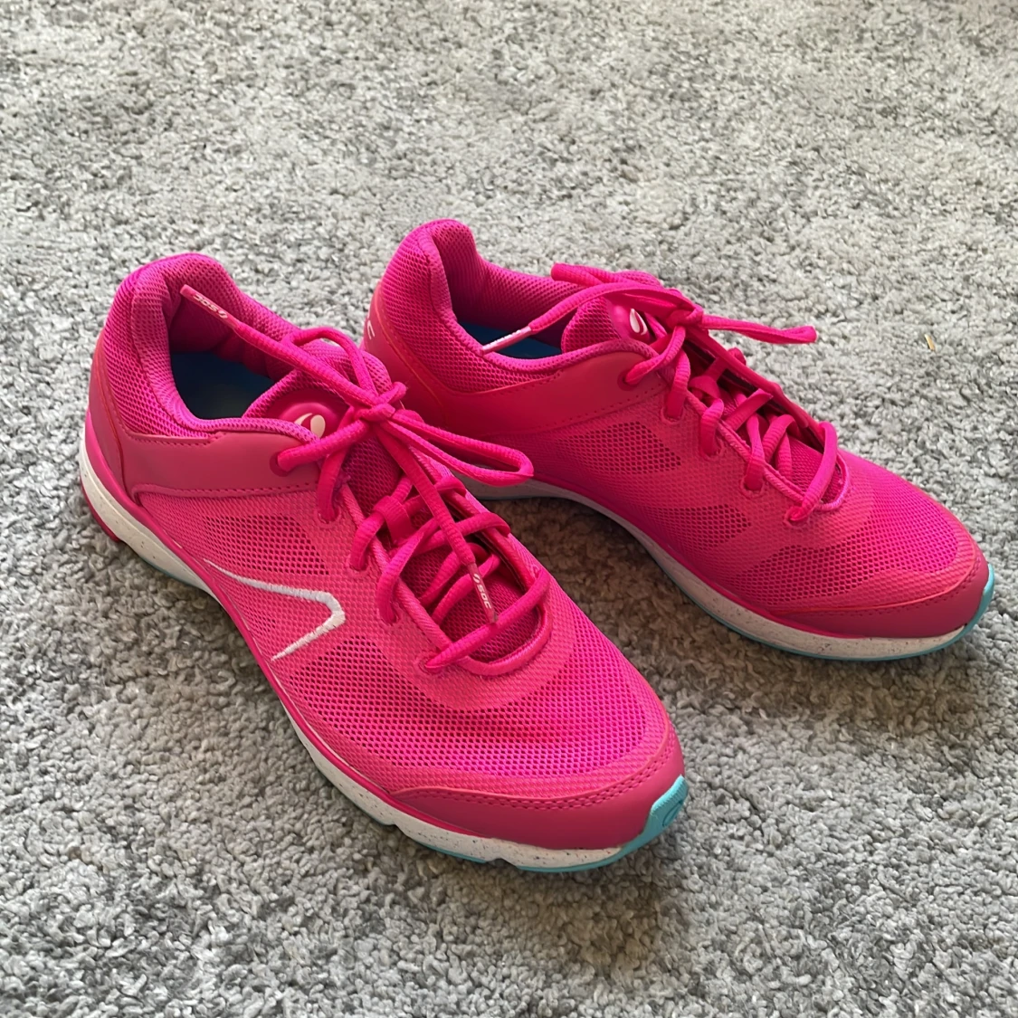 Springskor - soc  - 90