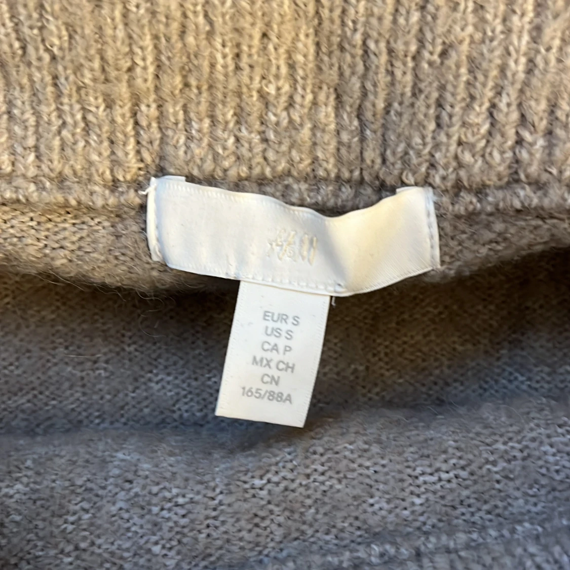 Stickad tröja  - 90