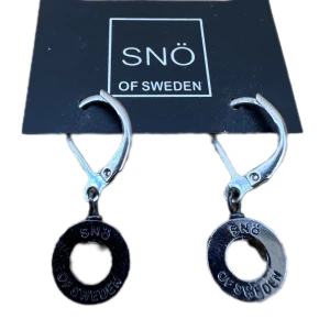Snö of Sweden örhängen  - Helt ny ✨⭐️