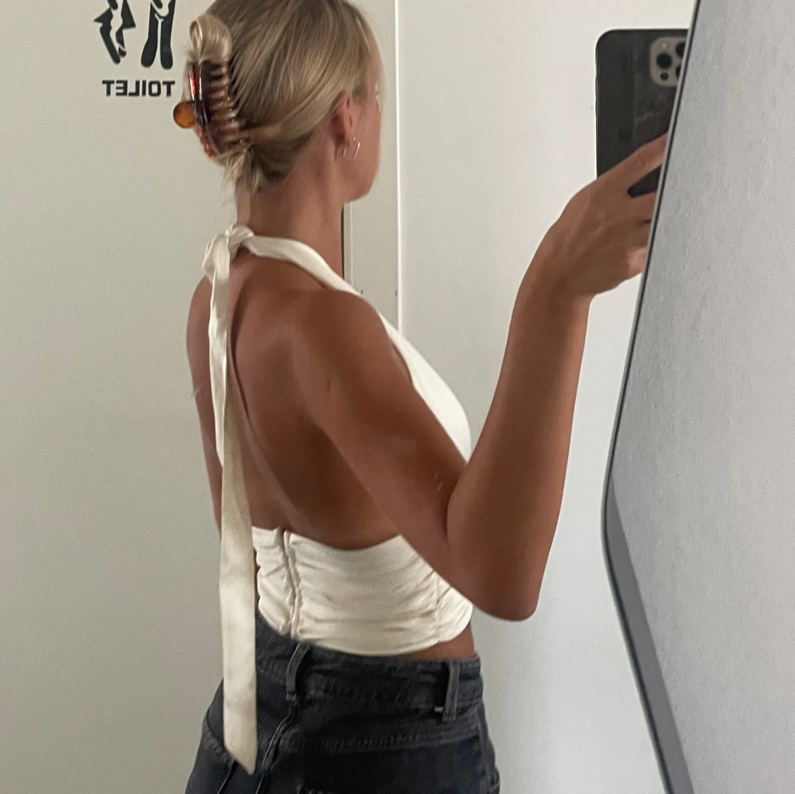 Halterneck med öppen rygg  - 90