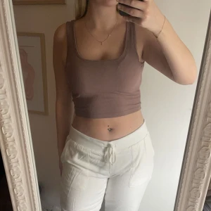 Topp - Använt fåtal gånger, inga defekter!💞