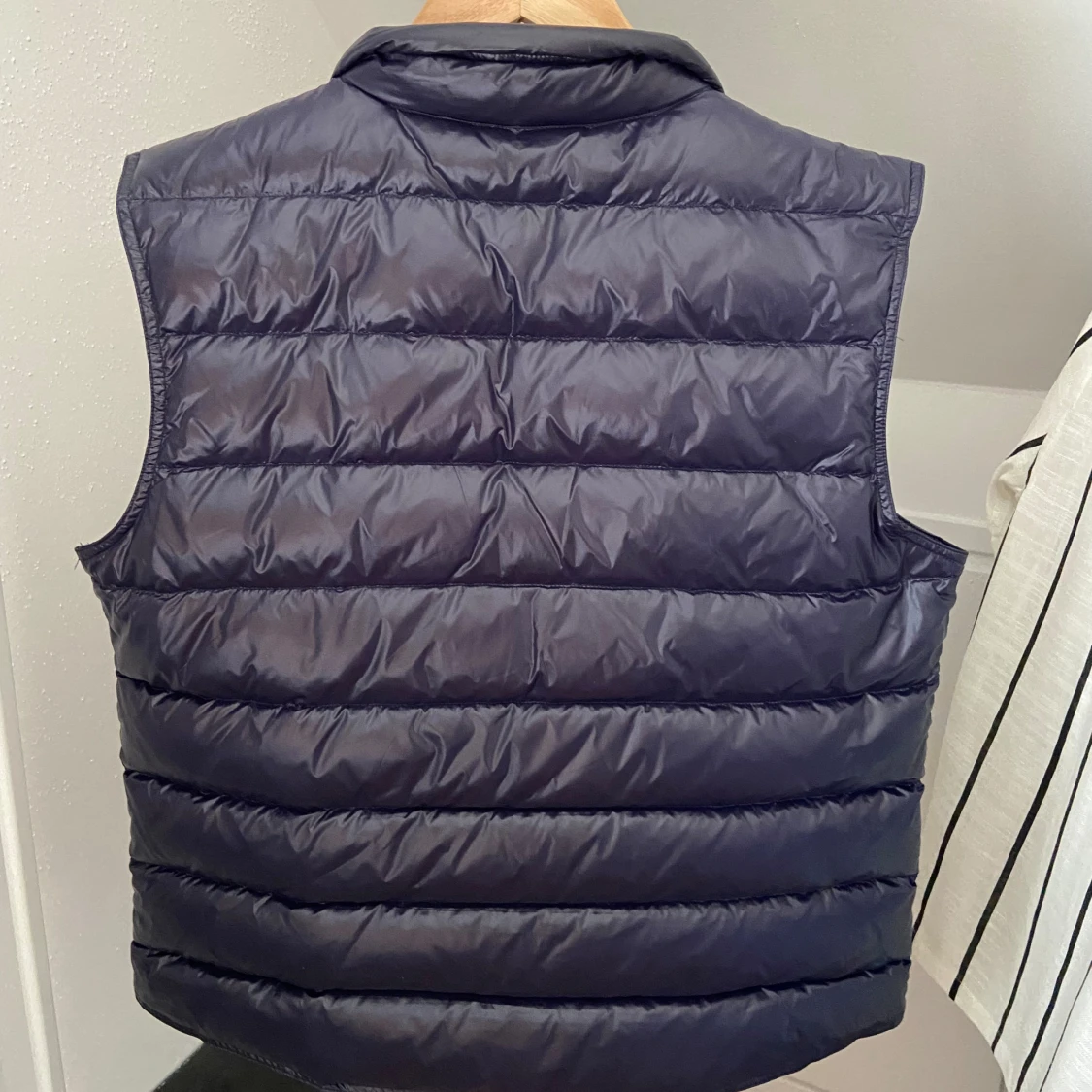 Moncler gui väst  - 90