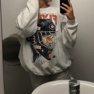 Sweatshirt vintage - En sweatshirt från Broadway and sons 