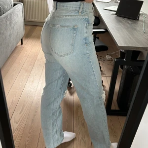 Jeans Gina tricot  - Bra skick!