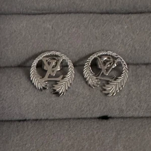 Örhängen LV - LV örhängen i silver