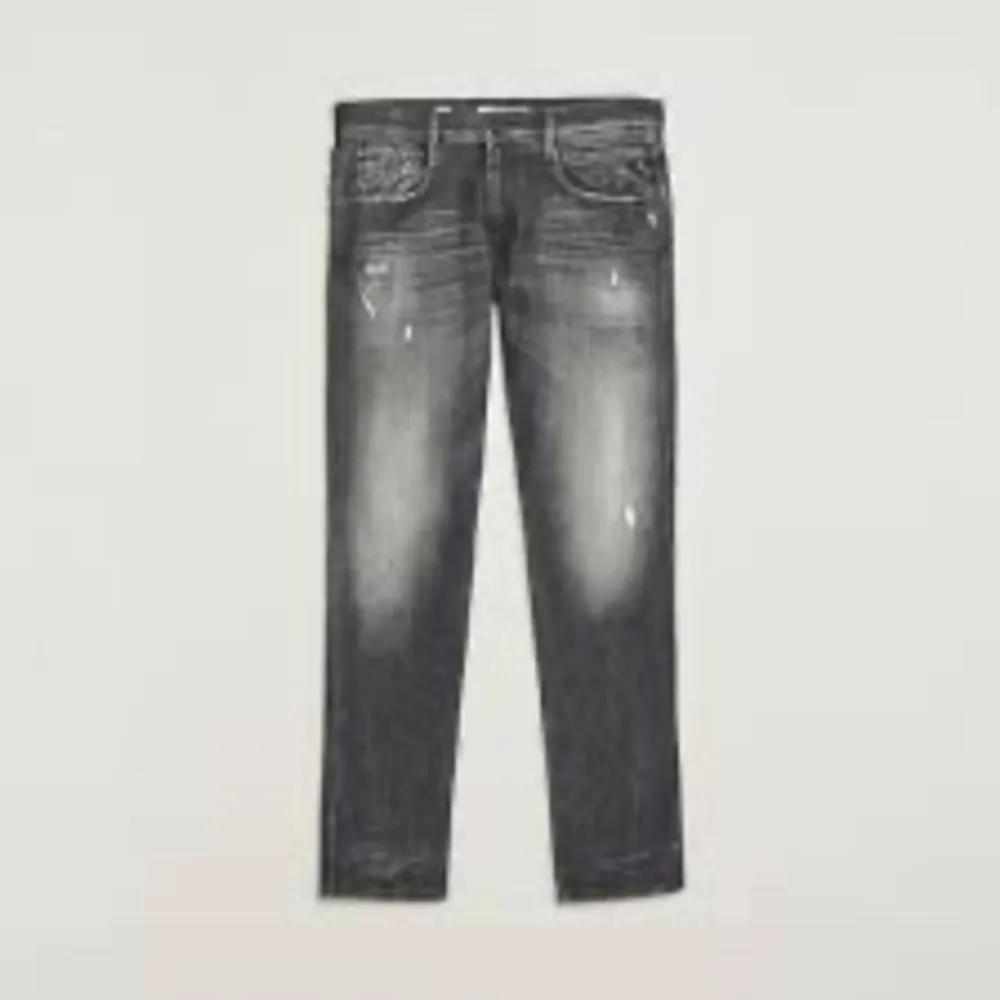 Skit snygga säljer pga för stora 10/10 skick storlek 36/32 passar mer som 34/32 skick 10/10 sällsynta tillverkad inte längre. Jeans & Byxor.