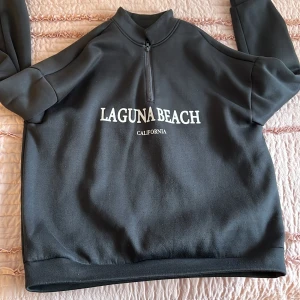 En tröja  - Väldigt skön tröja daglig 