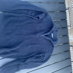 Grunt halvzipp - Helt oanvänd,jättesnygg och bra skick