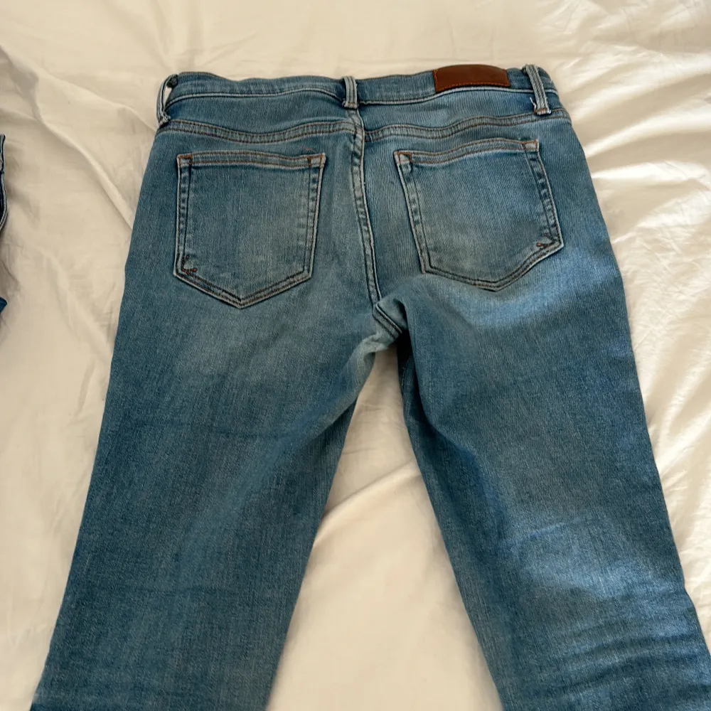 Low rise jeans! Storlek S. Jeans & Byxor.