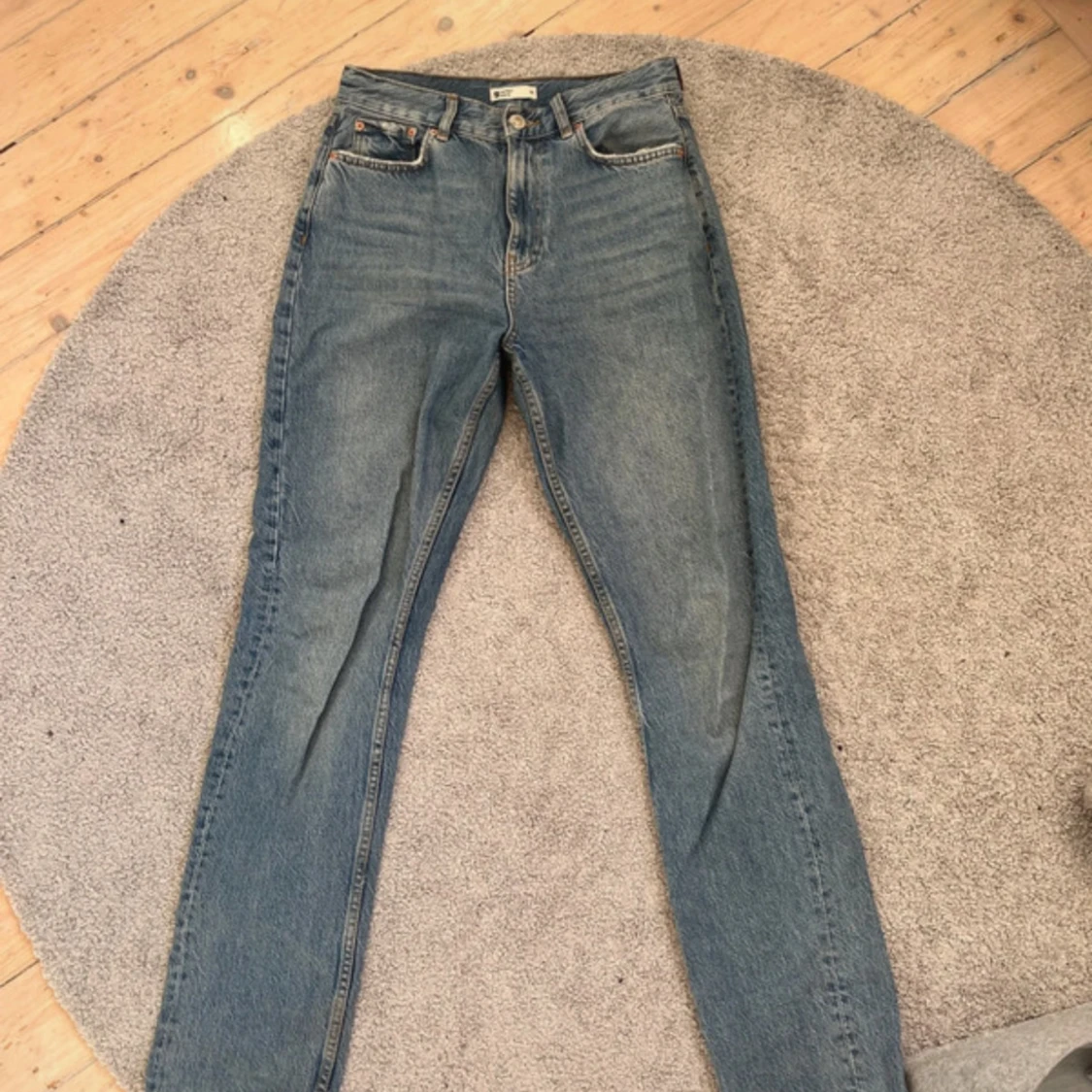 Blå jeansbyxor - 91