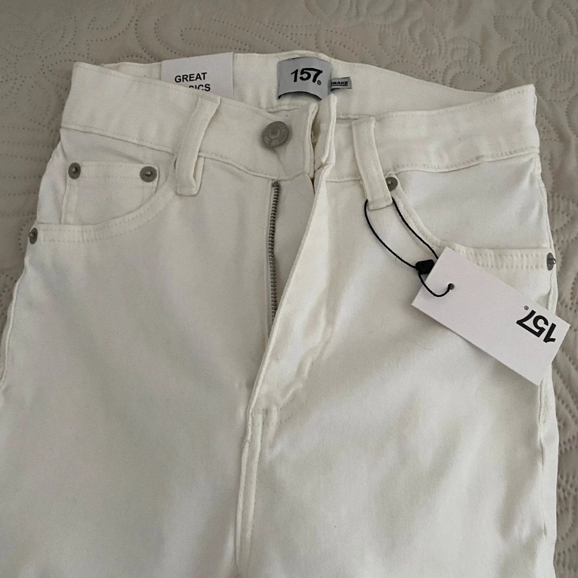 Vita jeans från Great Basics - 90