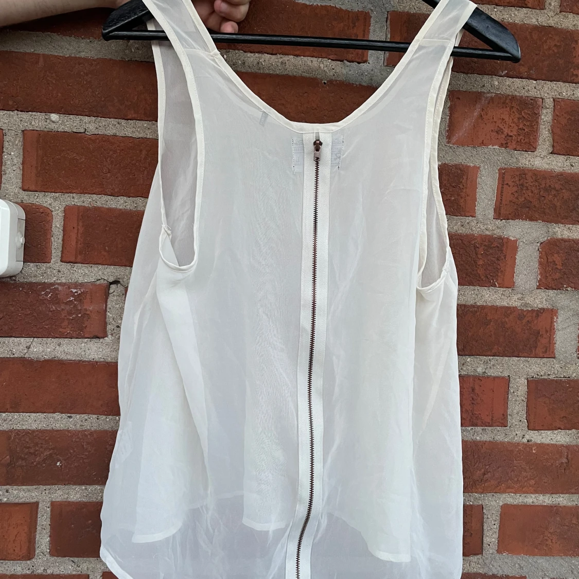 Linne från Saints & Mortals. Strl M/L - 90