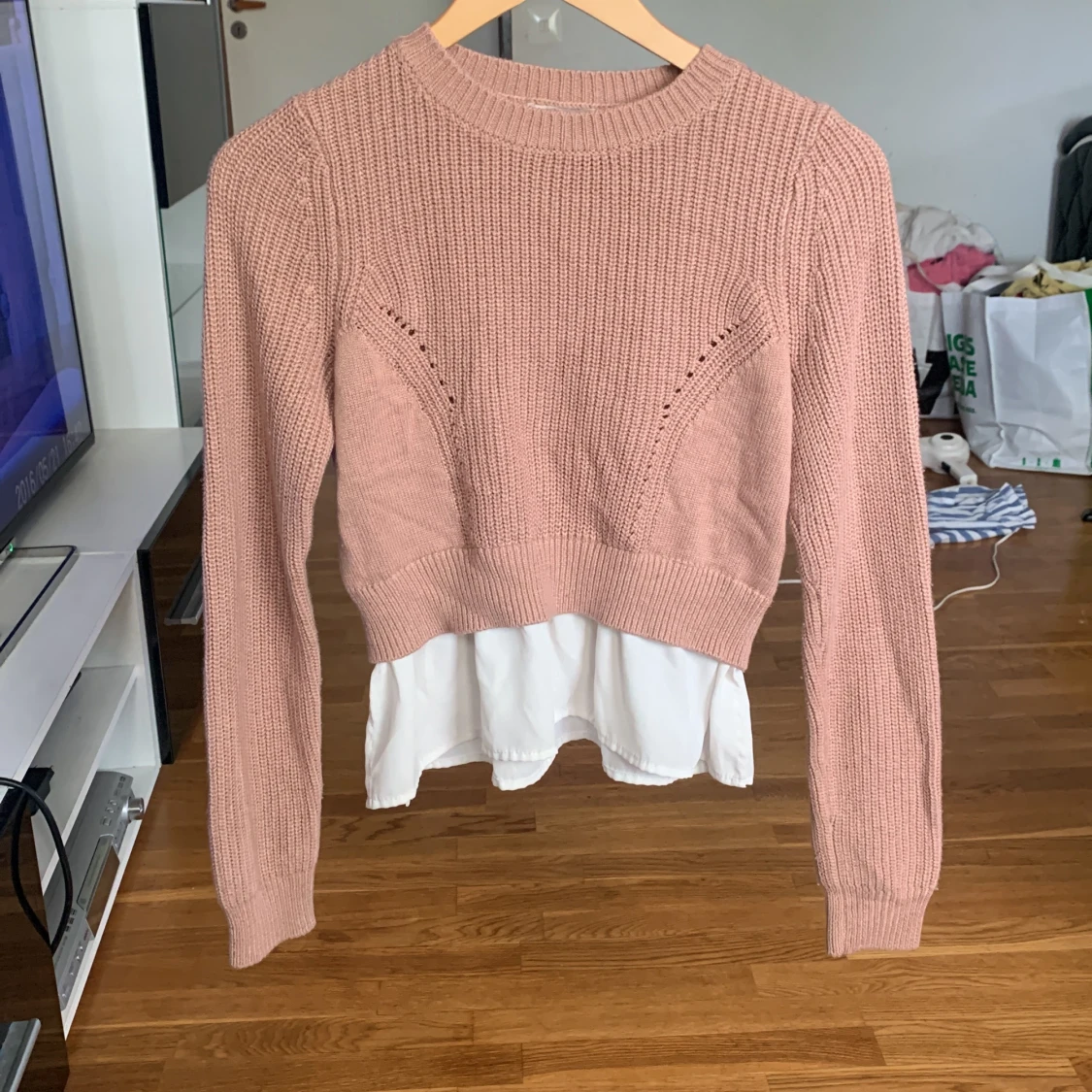 Rosa stickad tröja - 90