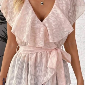 Rosa blus - Säljer denna rosa blusen🩷Pris:90kr