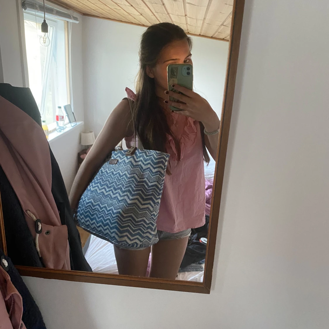 Blå och vit shoppingväska från Beck Söndergaard - 91