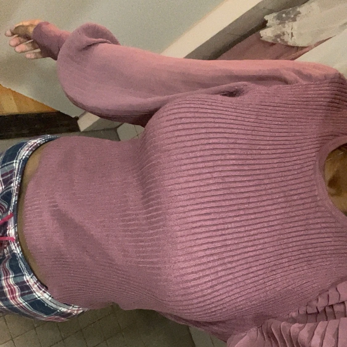 Lila ribbad tröja från ONLY - 91