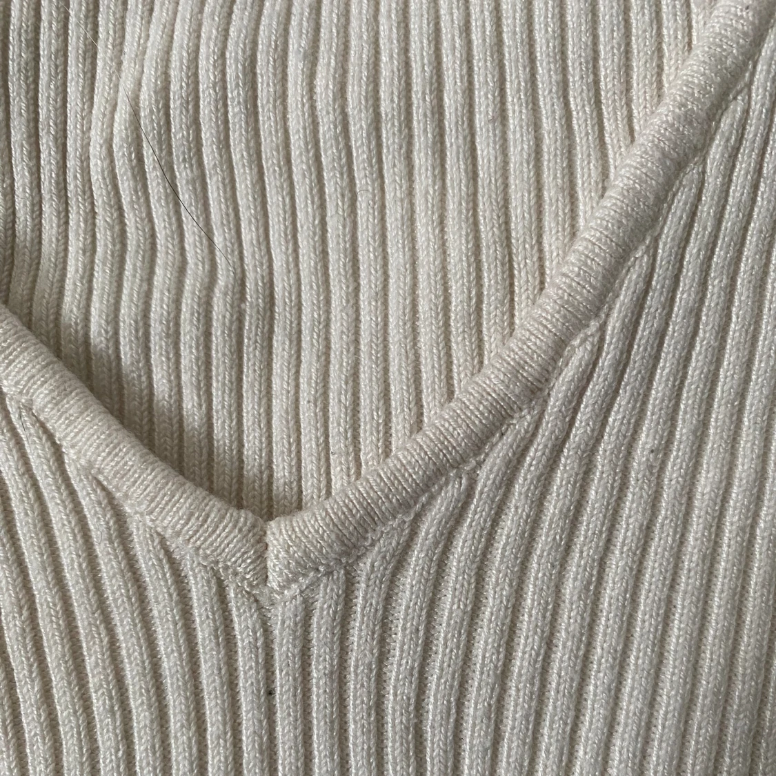 💗 Fin beige/vit tröja 💗 - 90