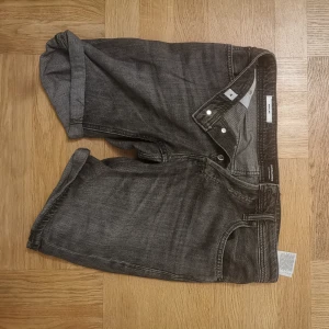 Shorts oanvända  - Oanvända shorts endast testade storlek M. 