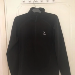 Haglöfs fleece jacka - Mycket bra skick, Använd fåtal gånger, nypris 900kr 