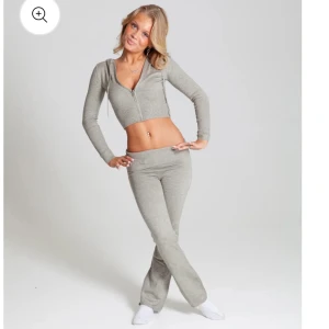 Catania set - Det är mycket bra skicka andvänt bara 3 gånger. Det är hela settet 