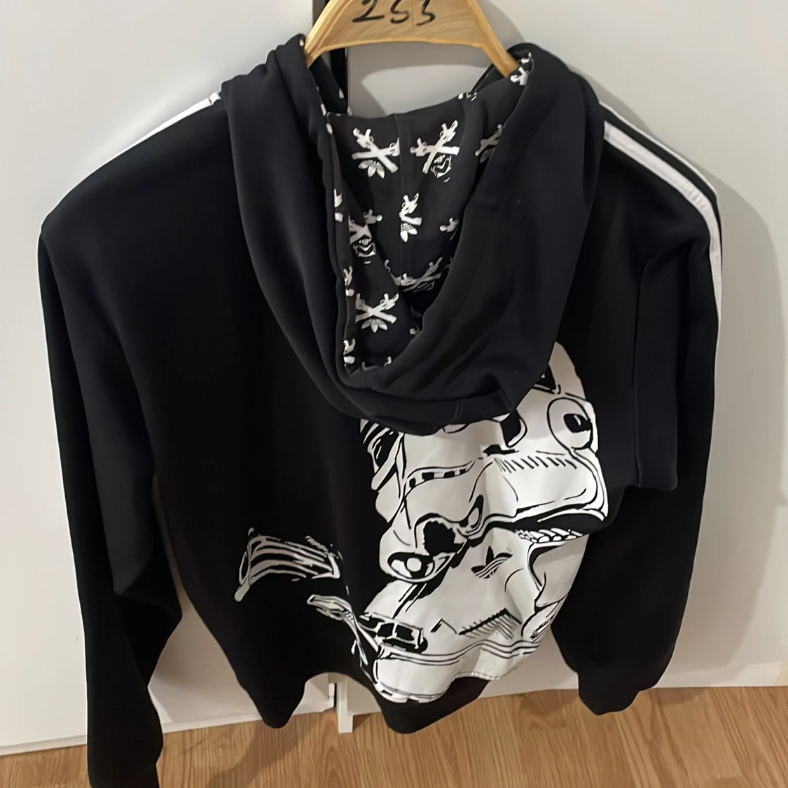 Starwars X adidas kofta  - 90