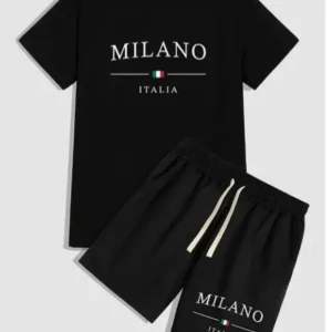 Milano 2 set - Super snygg Milano med en fin design och den är mycket bra sick. Den är i size small, passar dem som runt omkring 178 cm lång