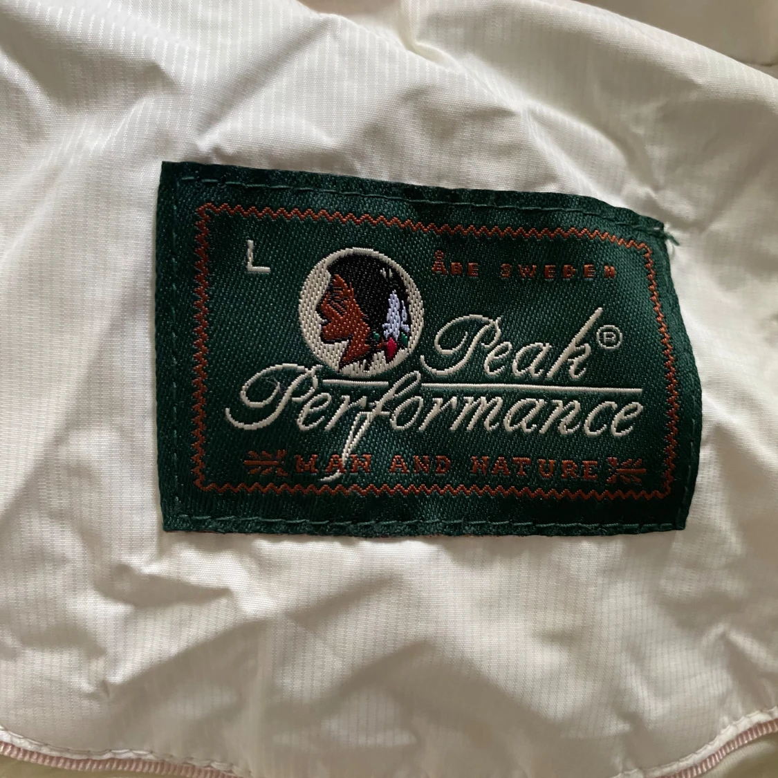 Snygg damväst  - 91