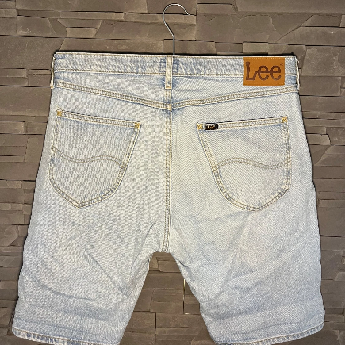 Ljusblå jeansshorts från Lee - 90
