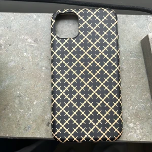 Ny malene Birger mobilskal - Säljer mitt jätte fina malene Birger mobilskal för jag har en ny mobil! Den är bara använd några gånger!❤️