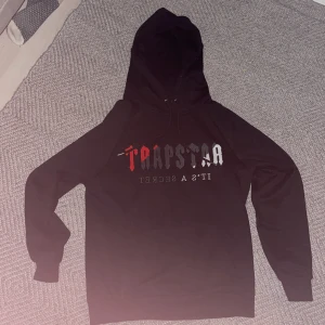 Trapstar hoodie - Storlek S, fet hoddie trapstar