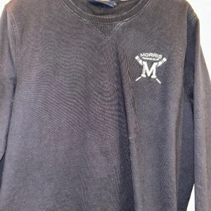Morris Tröja - Väldigt skön morris rowing club tröja, som är storlek XL men är som L✅🔥 Orginal pris 800kr
