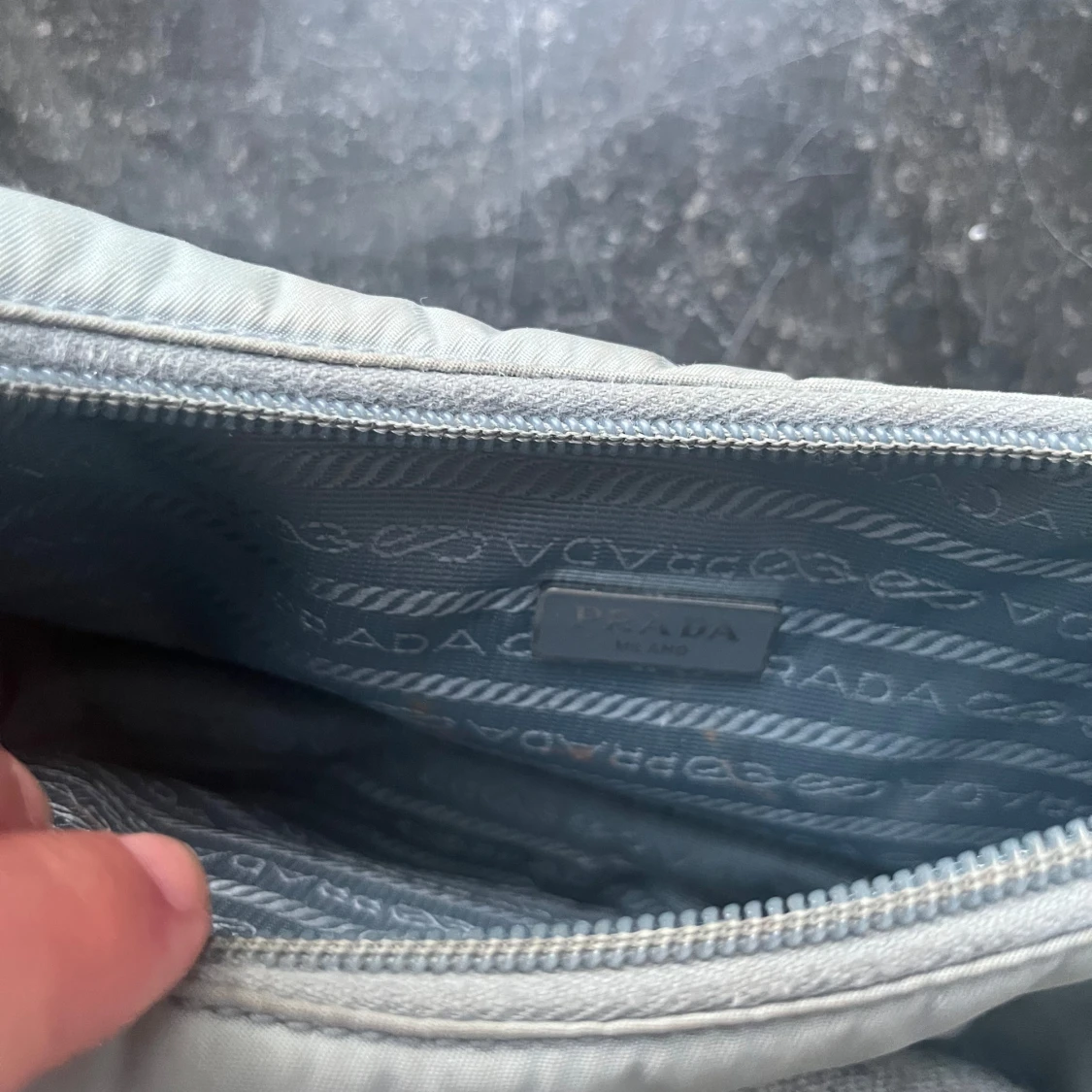 Prada nylon väska  - 93