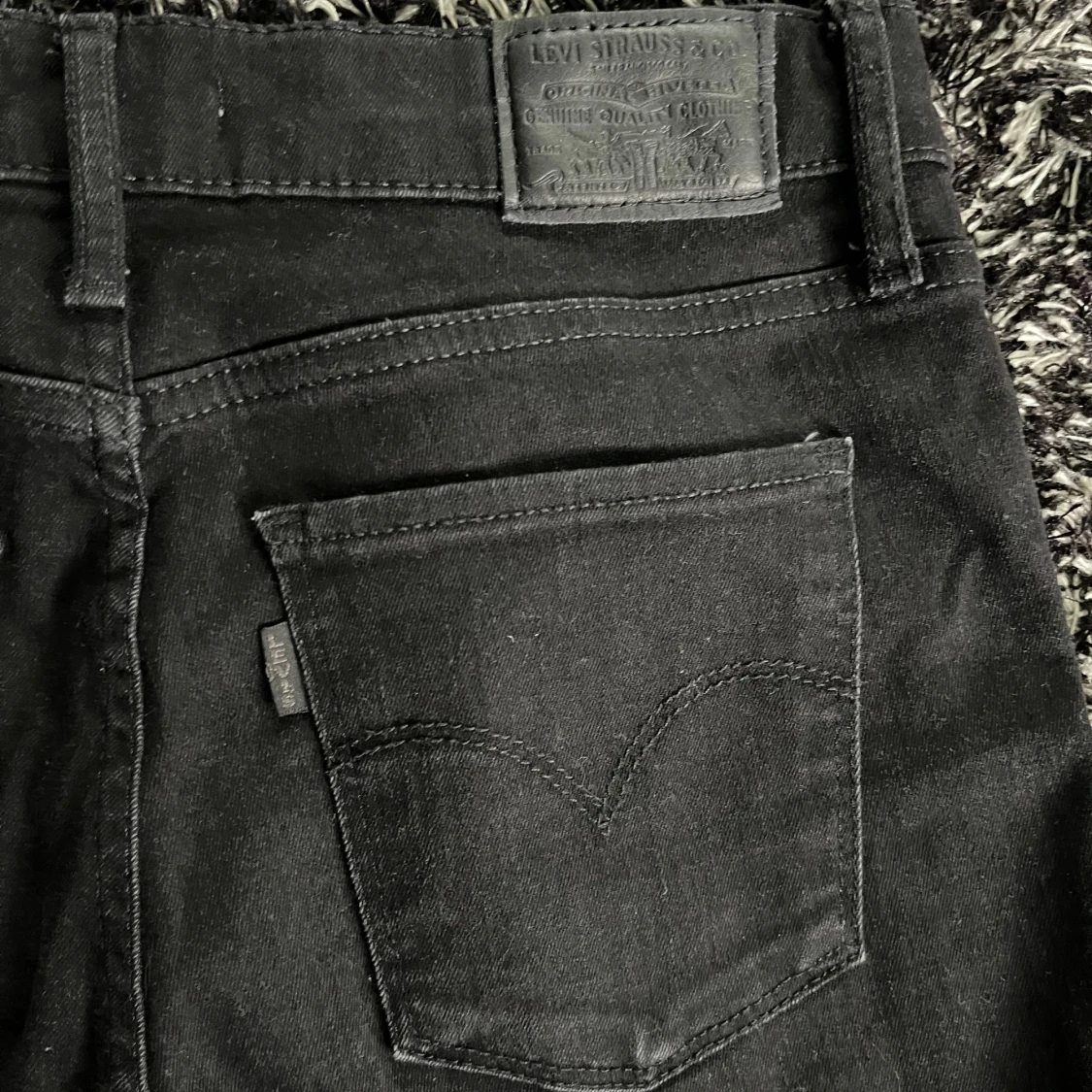 Levi’s jeans  - 93