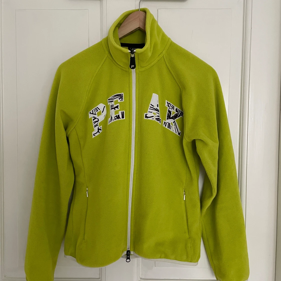 Cool retro fleece från peak performance - 90