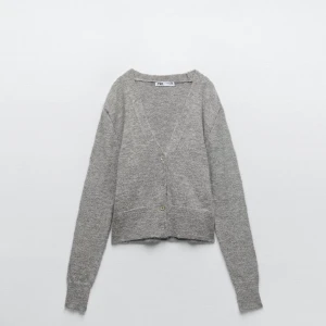 Zara kofta  - Aldrig använd.Priset kan diskuteras💋💋