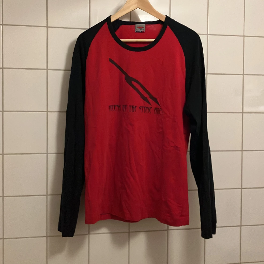 Officiell QOTSA-merch från 2003