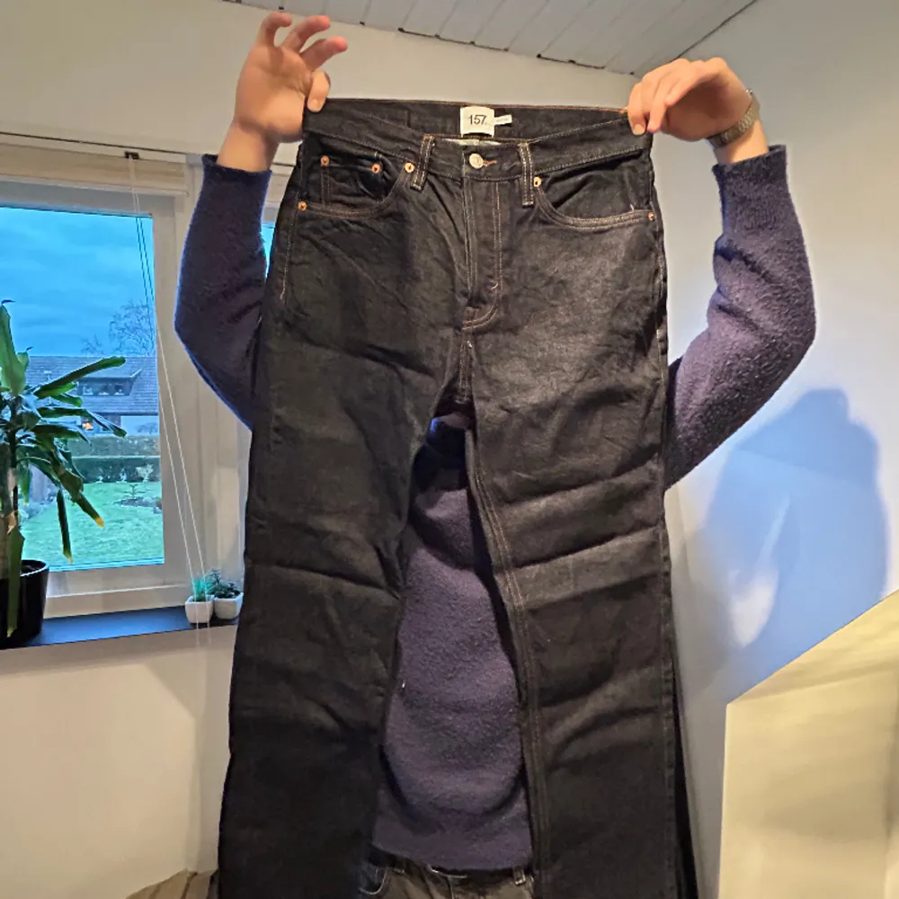 Säljer dessa mörkblåa jeans i storlek w 29 length 30 från Lager 157. Mycket bra skick.. Jeans & Byxor.